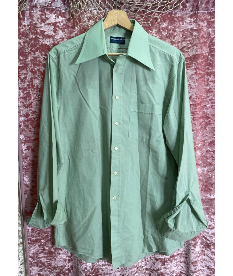 70s green soft shirt