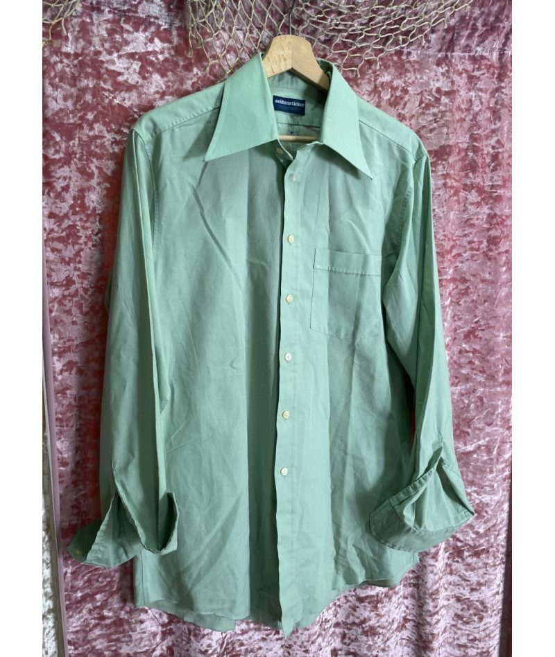 70s green soft shirt